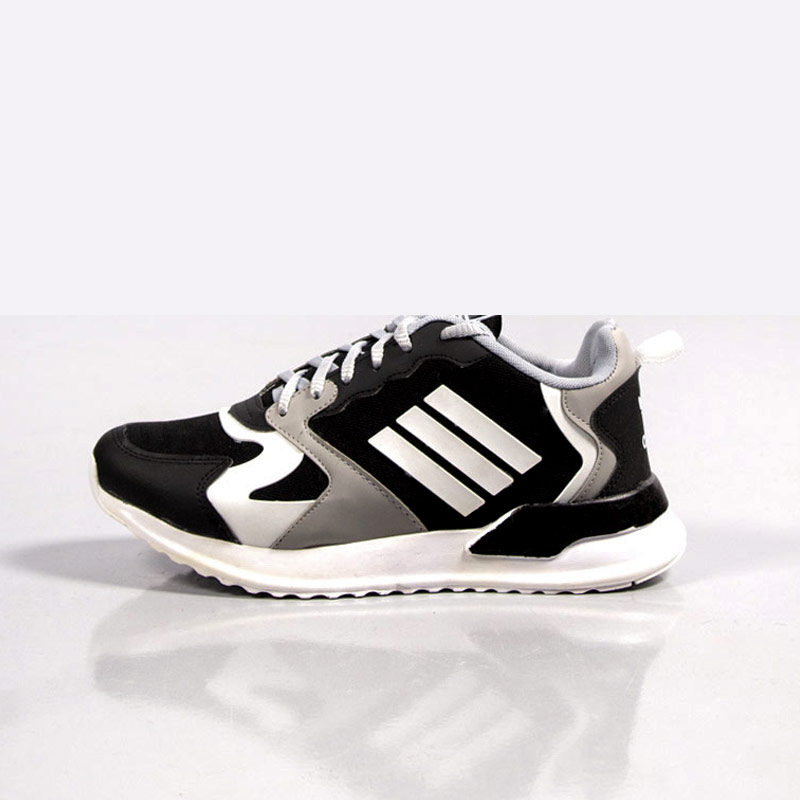 کفش مردانه adidas مدل jihoon (سفیدمشکی)